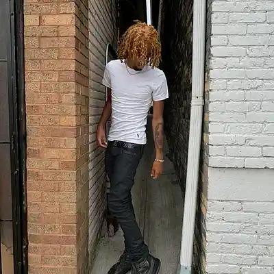 Picture for song '1oneam Type Beat - "struck"' by artist 'prodByj0nikz'