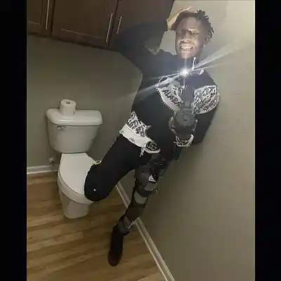 Picture for song '"Strecth Em" - BUY 2 GET 1 FREE' by artist 'prodleavz'