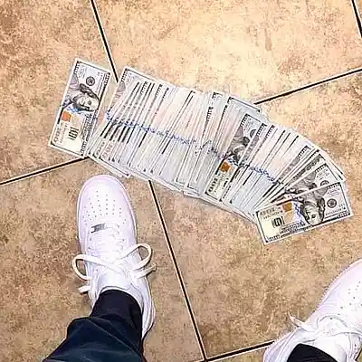 Picture for song '[Free] Sexy Drill - "new money" Type Beat' by artist 'Trippie KaY'