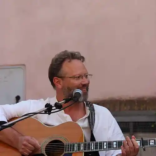 Picture for song 'Coco Fresco Coco Bello.mp3' by artist 'Kip Hendry and The One Star Hotel'