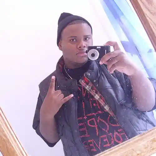 Picture for song 'Leek-e-Leek-Dumber Dumb(Instrumental)Futuristic' by artist 'Leek-e-Leek OnTheBeat'