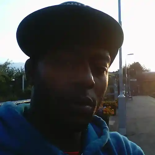 Picture for song 'deep track' by artist 'Fizical AKA Shadow AKA mo'blags'