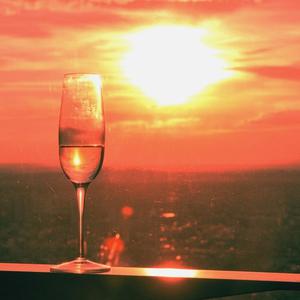 Picture for song 'Red Wine in Paris - Drake x Jack Harlow Type Beat' by artist 'Melloh Sound'
