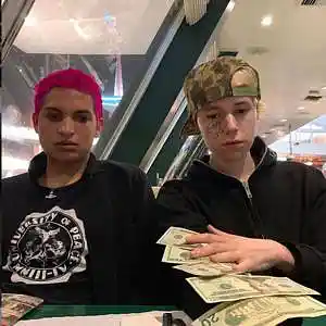 Picture for song 'intern' by artist 'prod. enzo'