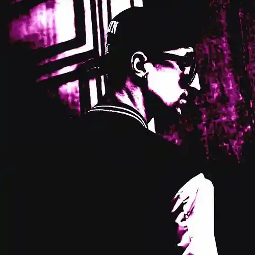 Picture for song 'vesper [prod. textmebacktryst & lindltaylor]' by artist 'textmebacktryst'