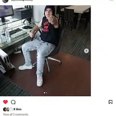 Picture for song 'New_Project (2)' by artist 'Mxbbynick'