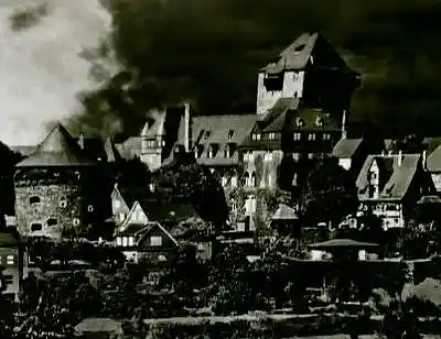 Picture for song 'Nightfall at the Old Castle: Medieval Piano Solo' by artist 'Dustin Naegel'