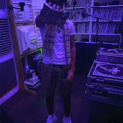 Picture for song '"Hustle-N-Heat" Splurge x Big Yavo Type Beat Trap' by artist '2k5 jaay'