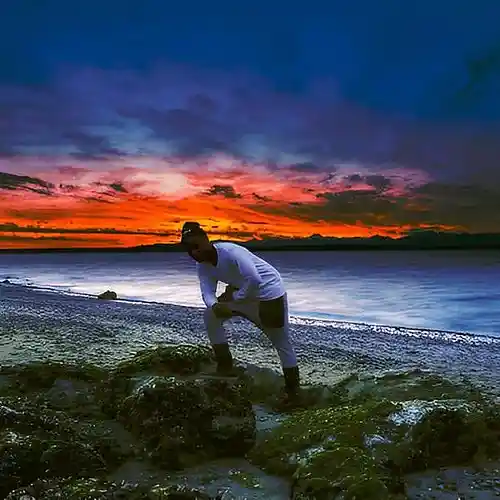 Picture for song 'something-ft.rhodes-lee-scloudtomp3downloader.com' by artist 'Hec-D'