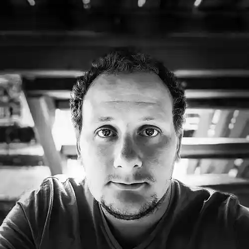 Picture for song 'Bright future' by artist 'nooneXY'