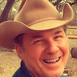 Picture for song 'Old Grey Dog' by artist 'Singer-Songwriter-Randy-C-Moore'