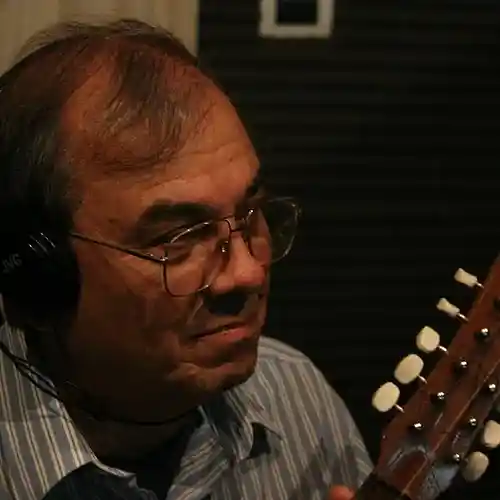 Picture for song 'LA CHIMBA CHICA (PROMUSICA INDOAMERICANA COSQUIN 1' by artist 'CHARANGUEANDO'