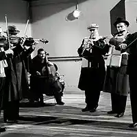 Picture for song 'Knocking On Wood' by artist 'D B Hankinster'