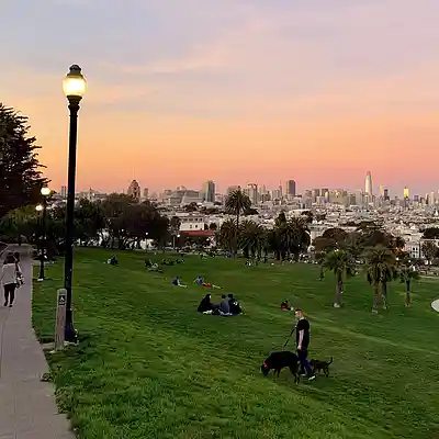 Song picture of 'Monday in Dolores Park [sunshine pop]'