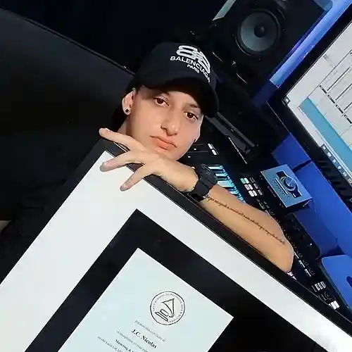 Artist picture