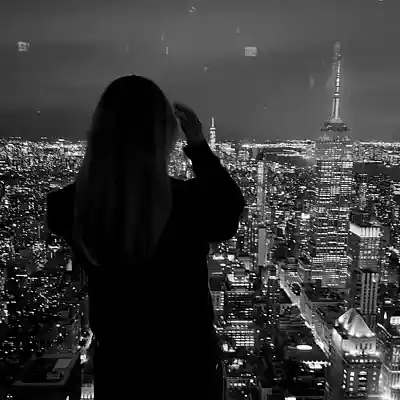 Picture for song 'MESSY INTENTIONS - RnB Type Beat' by artist 'buzzy beats'