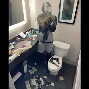 Picture for song '[FREE] SleazyWorld Go Type Beat "Famous"' by artist 'prodleavz'