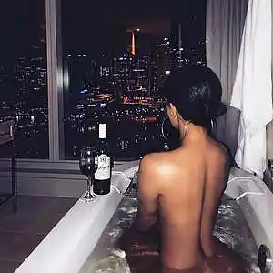 Picture for song 'I Wanna Know (Buy 1 Get 4 FREE)' by artist 'BenzMuzik'