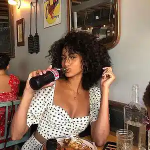 Picture for song 'South' by artist 'GloeasY'