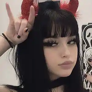 Picture for song '[FREE] Iann Dior x Lil Peep Type Beat "Kind Of"' by artist 'Cort Beats'