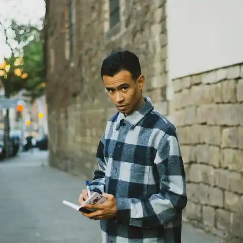 Artist picture