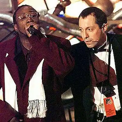 Picture for song 'strangers in the dark - wu tang clan type beat' by artist 'KroM Beatz'