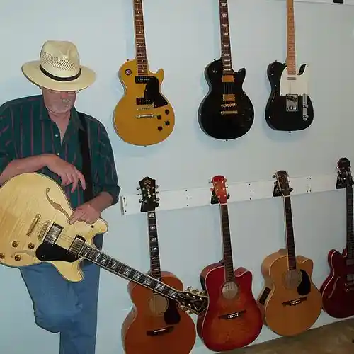 Picture for song 'Hallelujah' by artist 'Richard W. Teague'