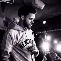 Picture for song 'NEVER LOOK BACK (DiamondStyle.com)' by artist 'BEATS by Diamond Style'