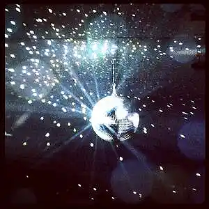 Picture for song 'GIVE IT TO ME - Imanbek x Club x Slap Deep House' by artist 'nolyrics music group'