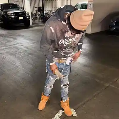 Picture for song 'Rio Da YungOG x BabyfxceE Type Beat - No Questions' by artist '8xbeatz'