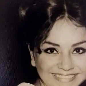 Picture for song '21 El ultimo trago' by artist 'Norma Lopez'