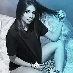 Picture for song 'I Cry' by artist 'MadReal'