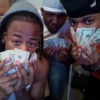 Picture for song 'HiT AH BUTT0N FT. DAME' by artist '2-FAMOUS'