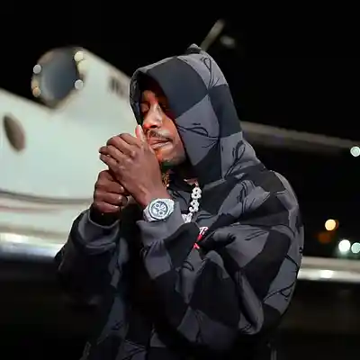 Picture for song 'LIFE ON EDGE - Lil Tjay Type Beat' by artist 'buzzy beats'