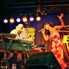 Picture for song 'Groove Thang- Beat w/ Female Vocals on Chorus' by artist 'Discrete'