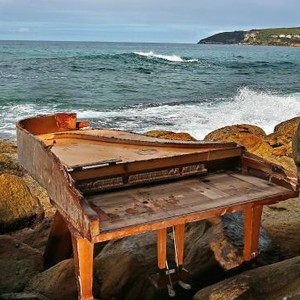 Picture for song 'One Wave Aloisa/Russom' by artist 'RICH RUSSOM'