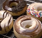 Picture for song 'Donuts' by artist 'The Blaylocks'