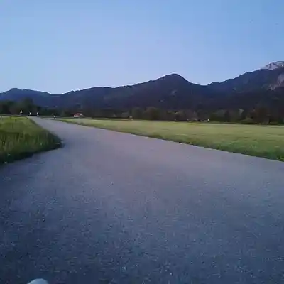 Picture for song '20250512_211154_FS_miTAllMeiNerKraft' by artist '786 scheint-Al'lahs Bande'