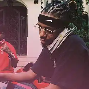 Picture for song 'Old Draco (Prod. by Moeez and Soul Ali, AlexBeatz)' by artist 'MoeezandSoulAli'