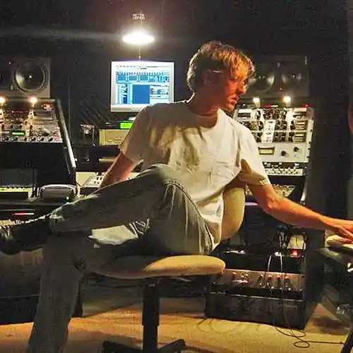 Artist picture