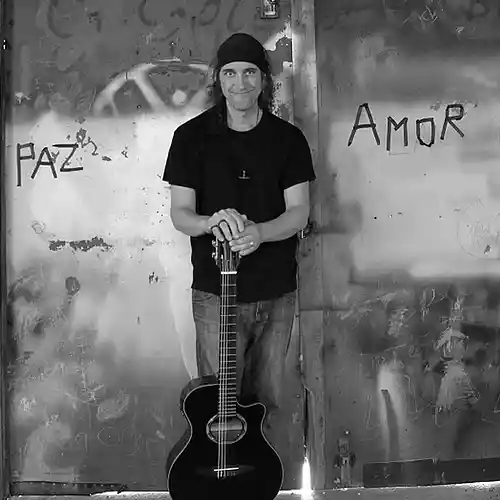 Picture for song 'Humo Frio' by artist 'JON PERLA NEGRA'