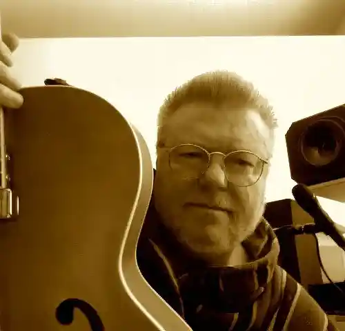 Picture for song 'WATERMELON GIRL' by artist 'Rolf Kempf'