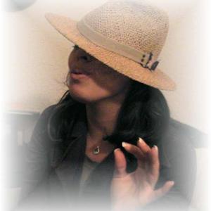 Picture for song 'Emotions' by artist 'Cari'sma'