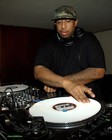 Picture for song 'I Dnt F*** Around(not full beat)' by artist 'Shields Productions'