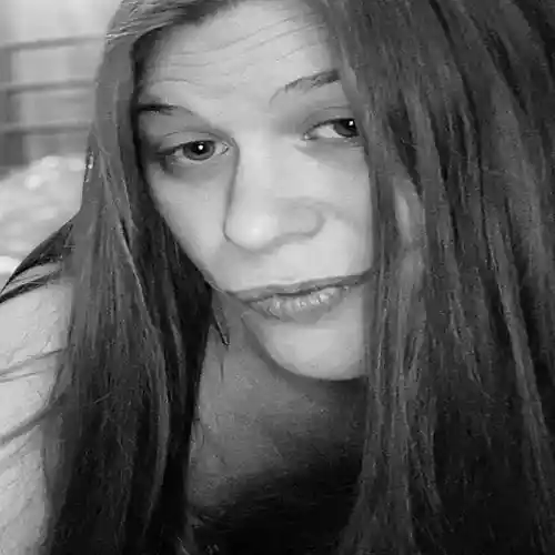 Picture for song 'Baby girl Pick up ya crown' by artist 'Tammy00'