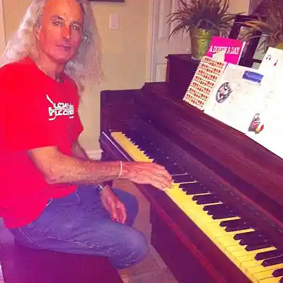 Picture for song 'Bumpin' Uglies' by artist 'Calvin Stewart'