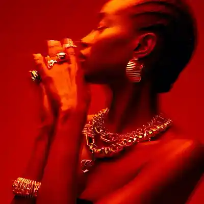 Picture for song '"Sweet Whisper" Wizkid x Chris Brown type beat' by artist 'Raavanbeats'