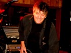 Picture for song 'Frank Henderson-I Don_t Care Like You Don_t Care.m' by artist 'HipwaitersFrank Henderson'