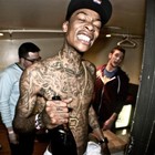 Picture for song '**Pop Bottles**' by artist 'T-WRECKS INSTRUMENTALS'