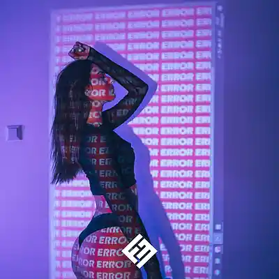 Picture for song 'BEAT REGGAETON COMERCIAL "LOCO" Base Reggae 754' by artist 'Flowl Micke'